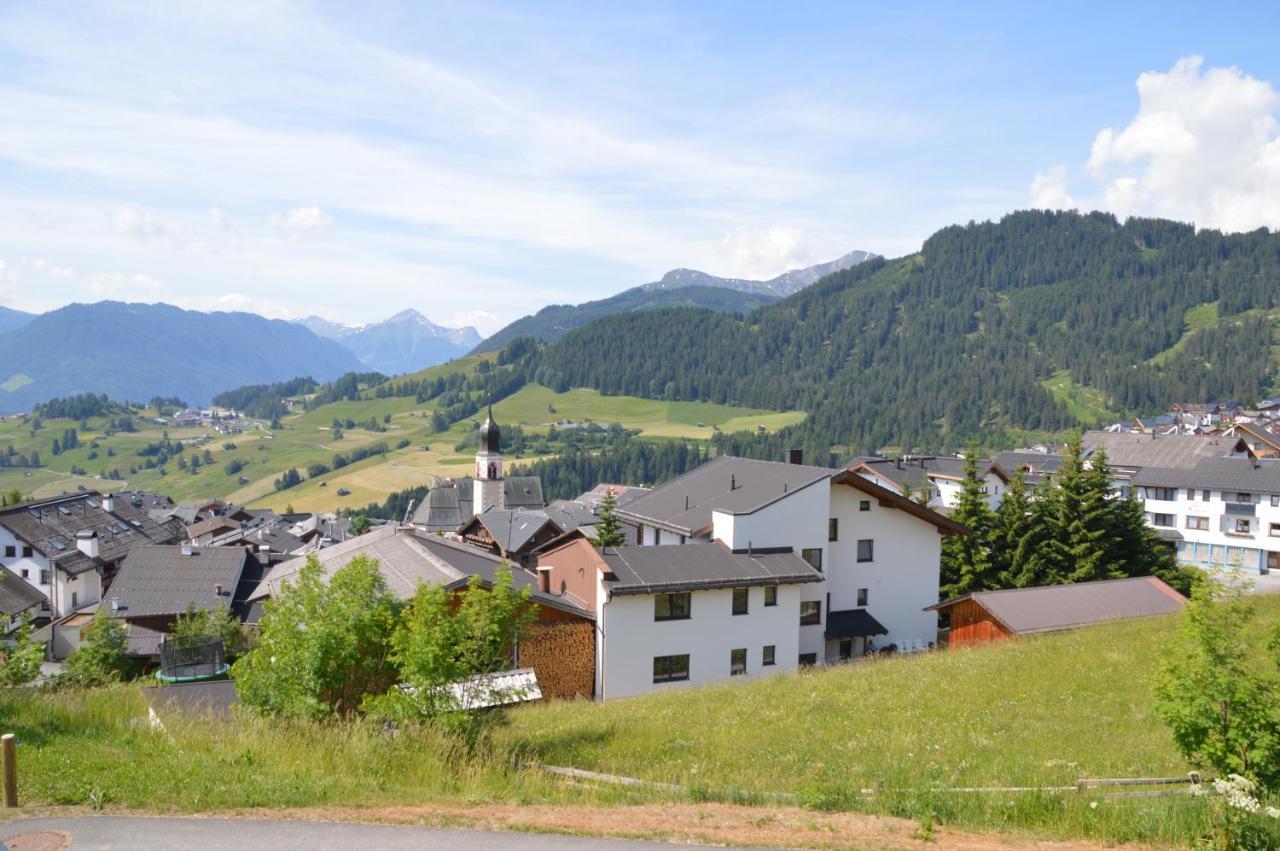 Apart Bergsonne Fiss Kültér fotó